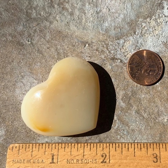 Dendritic Plant Agate Polished Puffy Heart Crystals Chakras Healing Worry Stone - Picture 4 of 8